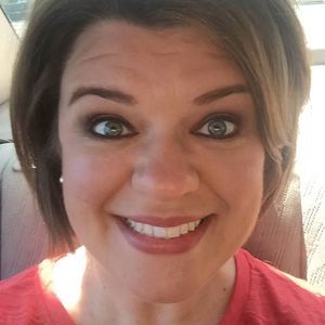 Meet your Posher, Mandy